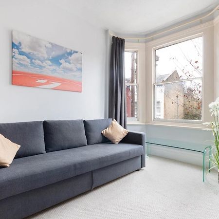 1 Bed Clapham Junction Apartment Londra Dış mekan fotoğraf